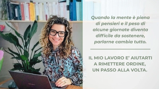 La Dott.ssa Enrica Vitali nel suo studio